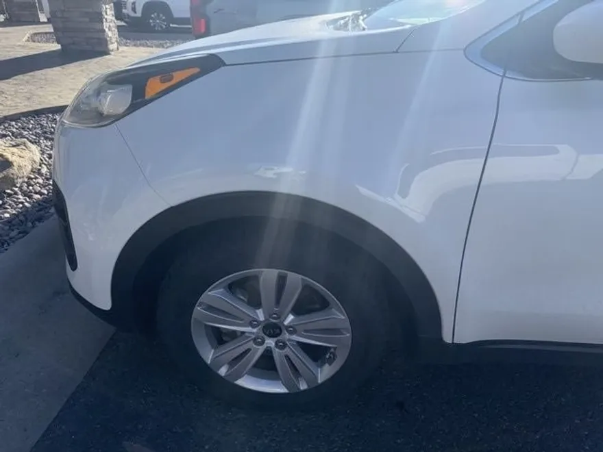 2017 Kia Sportage LX photo 1