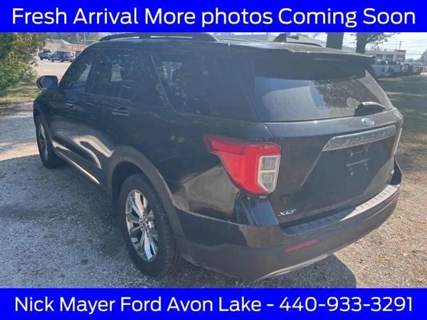 2020 Ford Explorer XLT photo 1