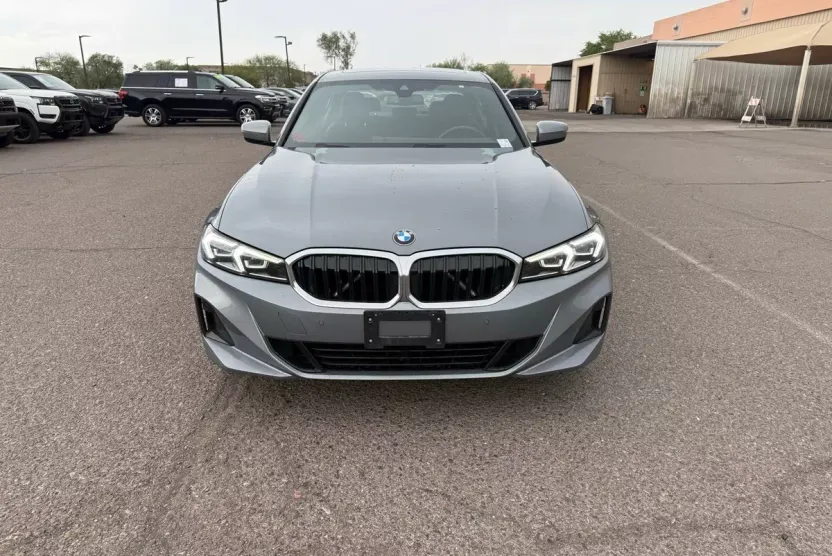 2024 Bmw 330i photo 1