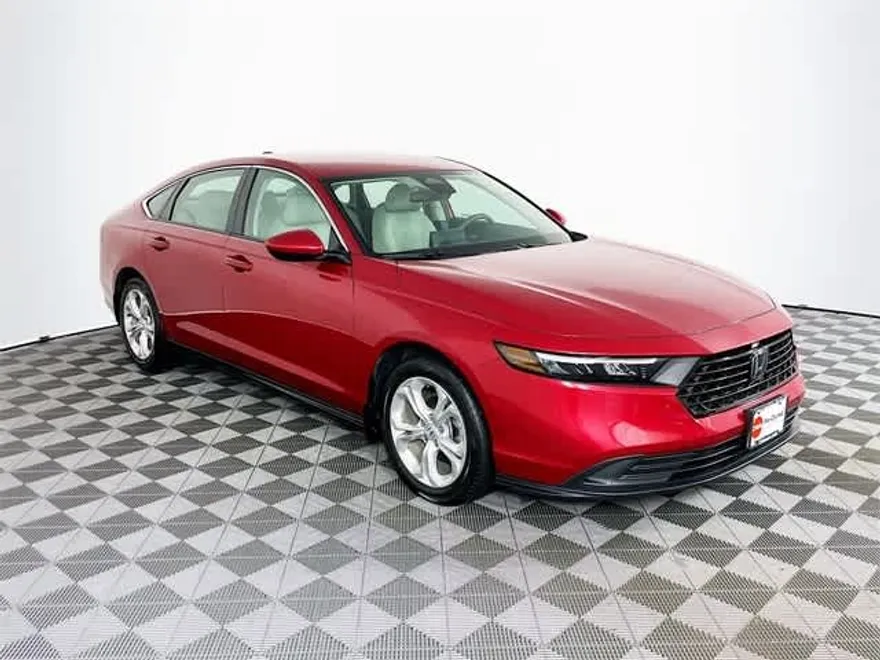 2024 Honda Accord LX photo 1