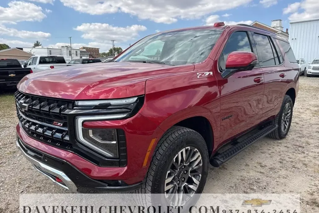 2025 Chevrolet Tahoe Z71 photo 1