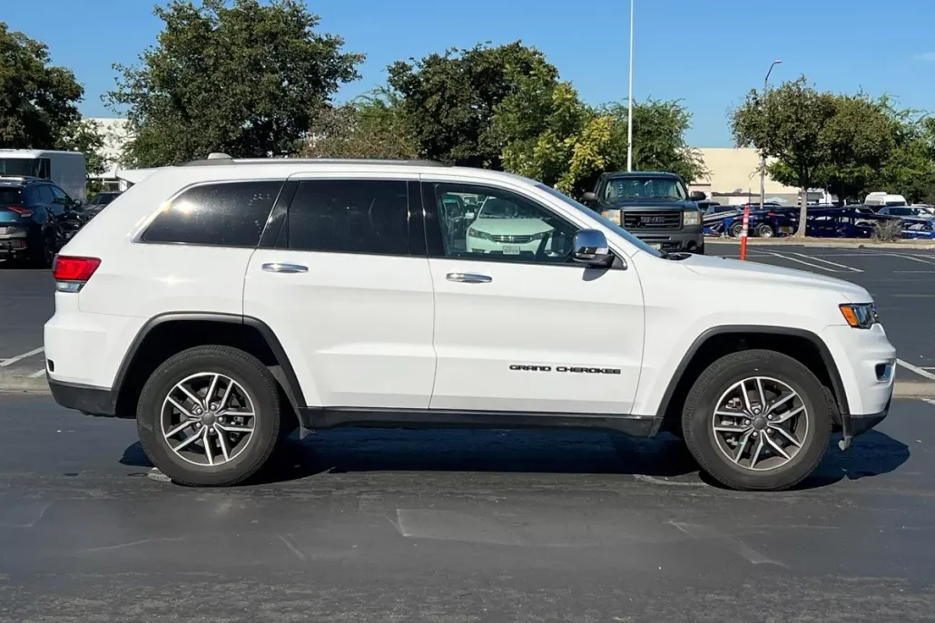 2021 Jeep Grand Cherokee Limited photo 1