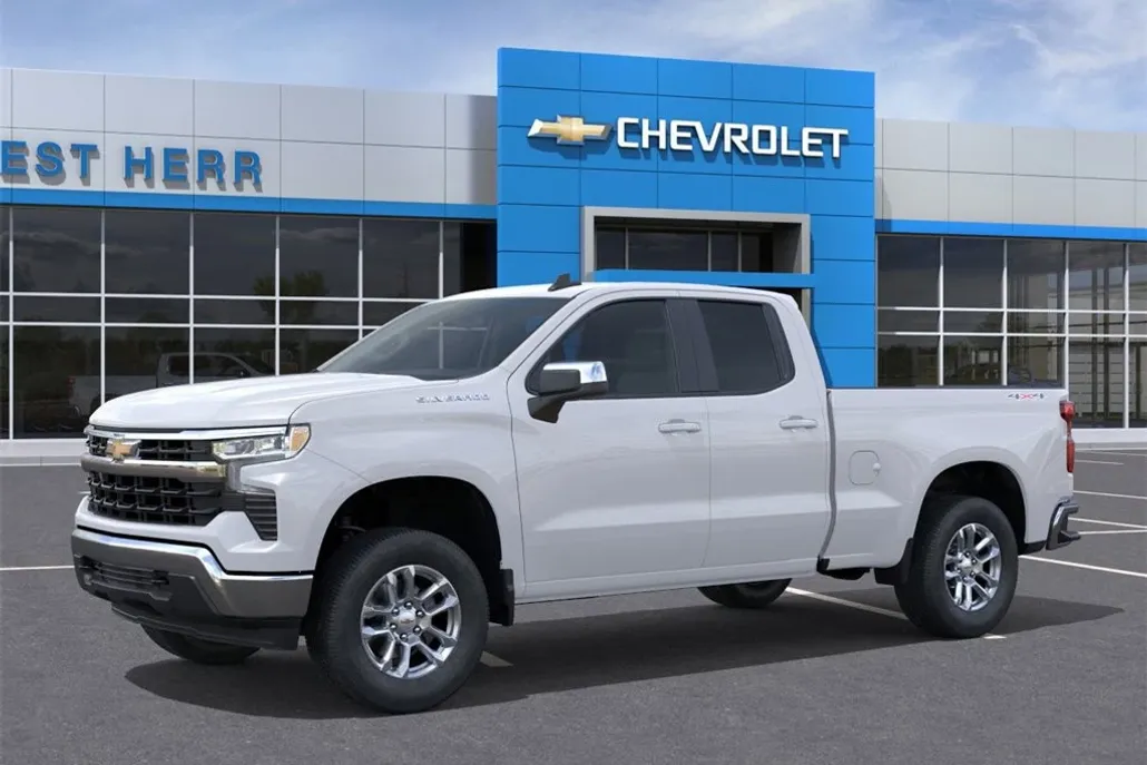 2026 Chevrolet Silverado 1500 LT photo 1