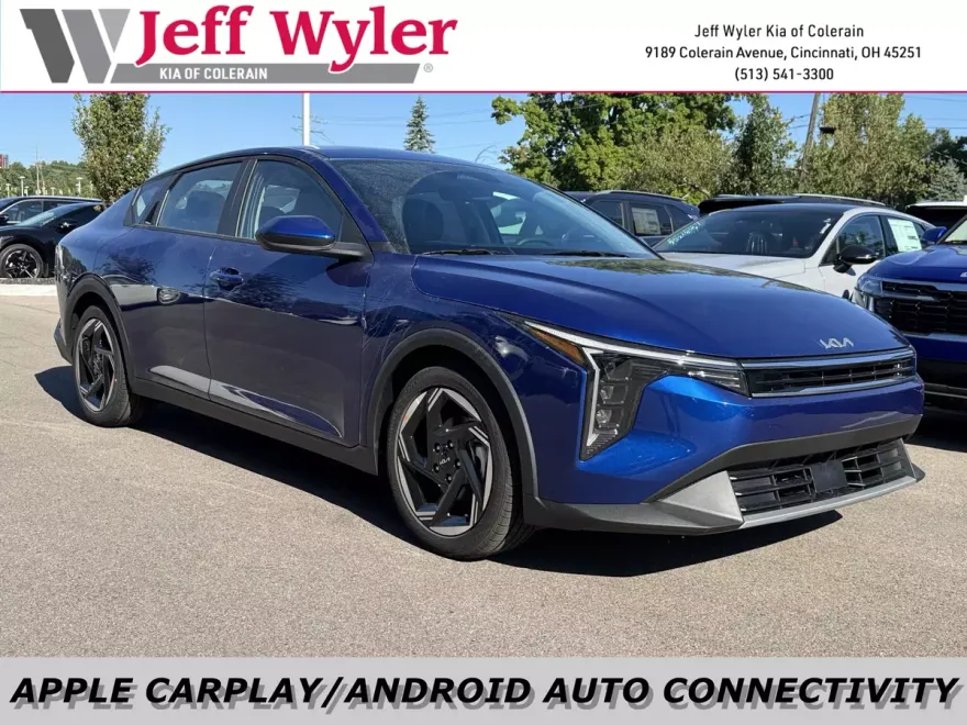 2025 Kia K4 EX photo 1