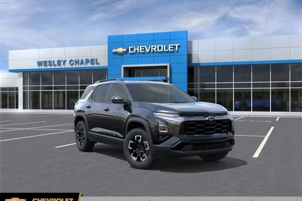 2026 Chevrolet Equinox ACTIV photo 1