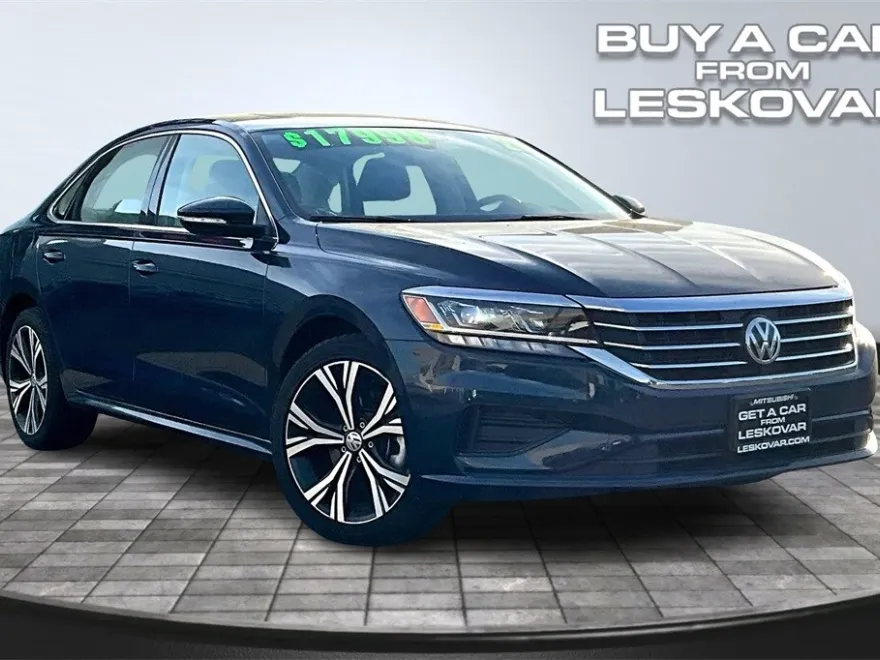 2022 Volkswagen Passat 2.0T SE photo 1