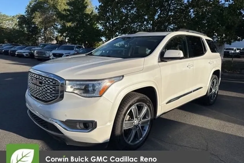 2019 Gmc Acadia Denali photo 1
