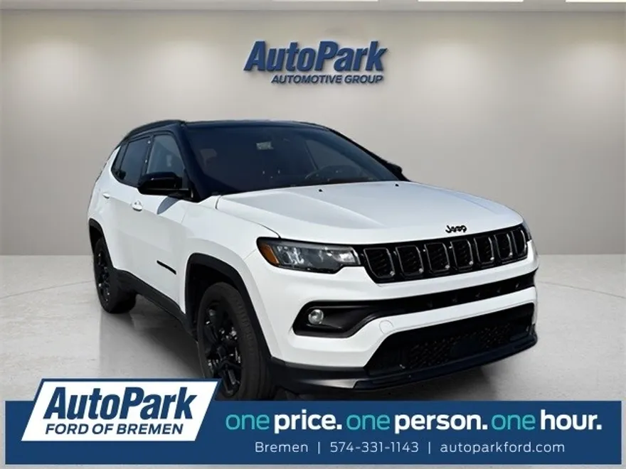 2024 Jeep Compass Latitude photo 1