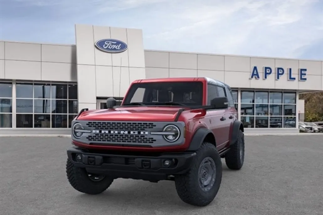 2025 Ford Bronco Badlands photo 1