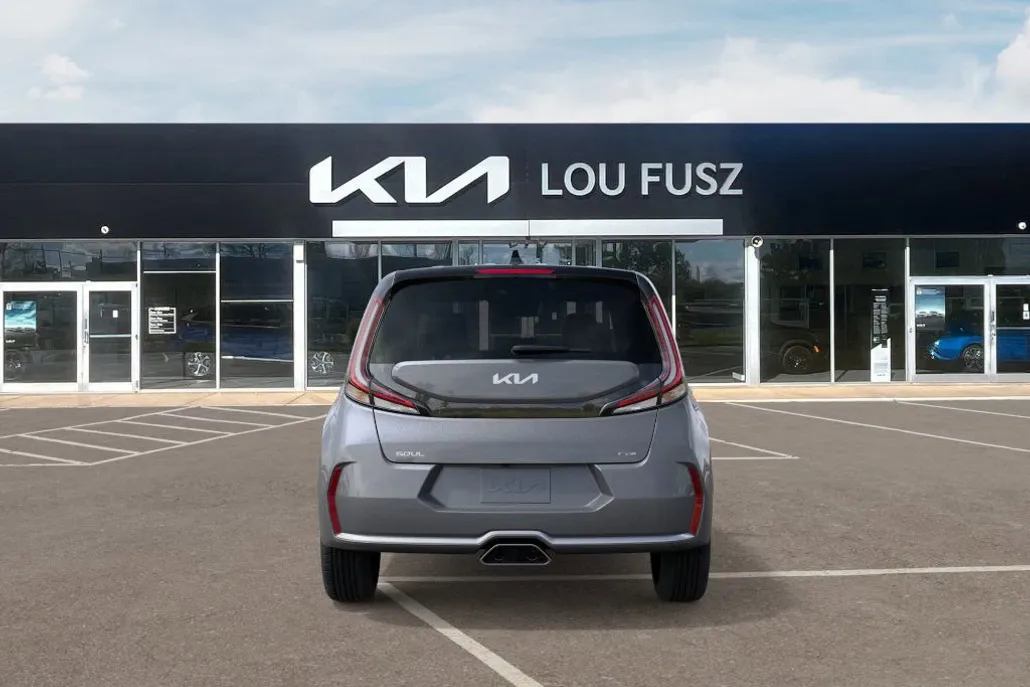 2025 Kia Soul GT-Line photo 1