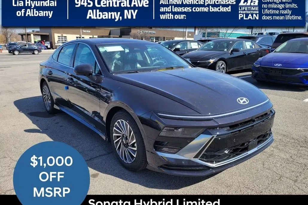 2025 Hyundai Sonata Hybrid Limited photo 1