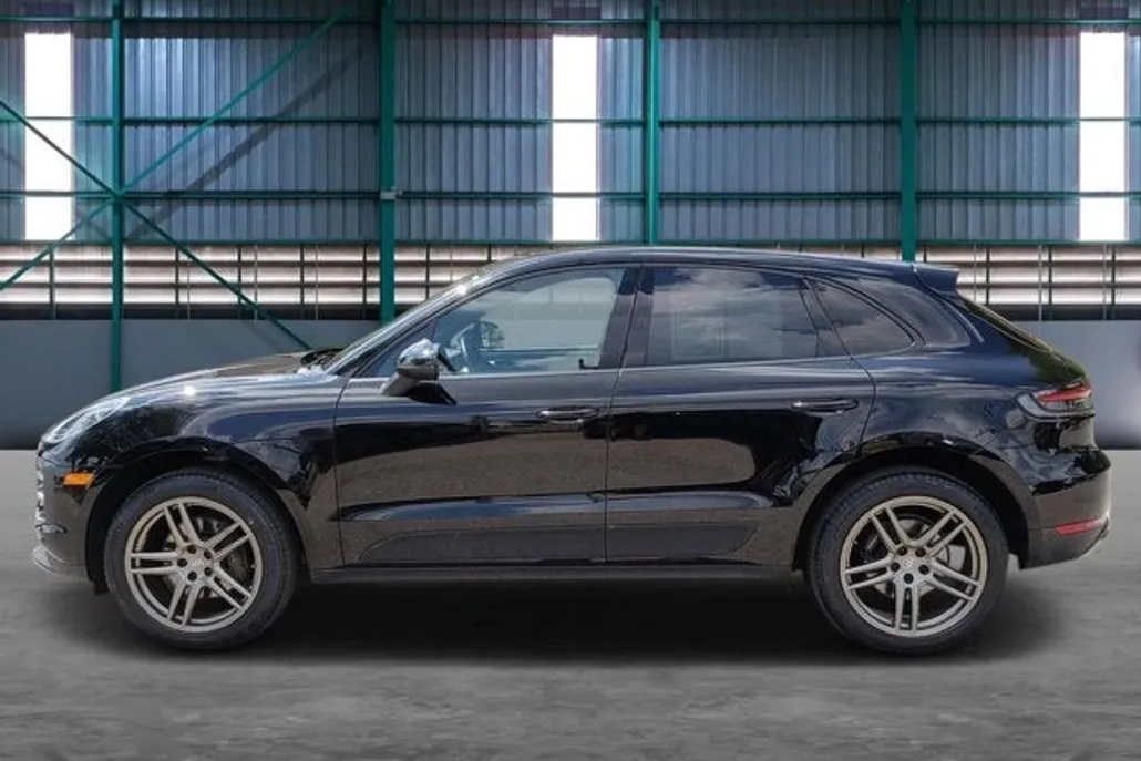 2020 Porsche Macan photo 1