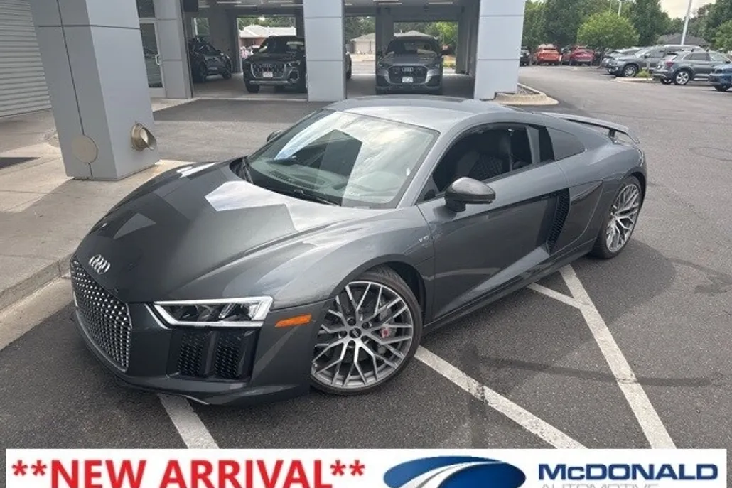2017 Audi R8 5.2 Plus Quattro photo 1