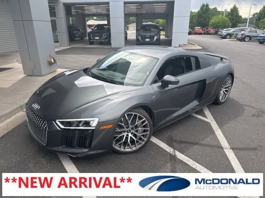 2017 Audi R8 5.2 Plus Quattro photo 1