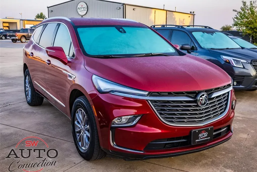 2024 Buick Enclave Premium photo 1