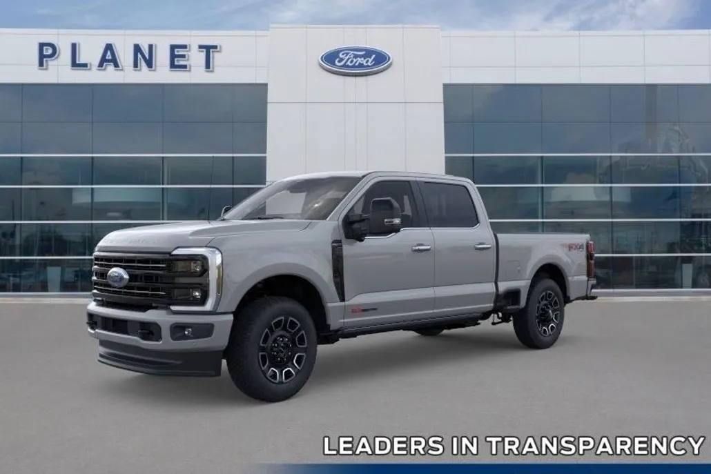 2025 Ford F-350 Platinum photo 1