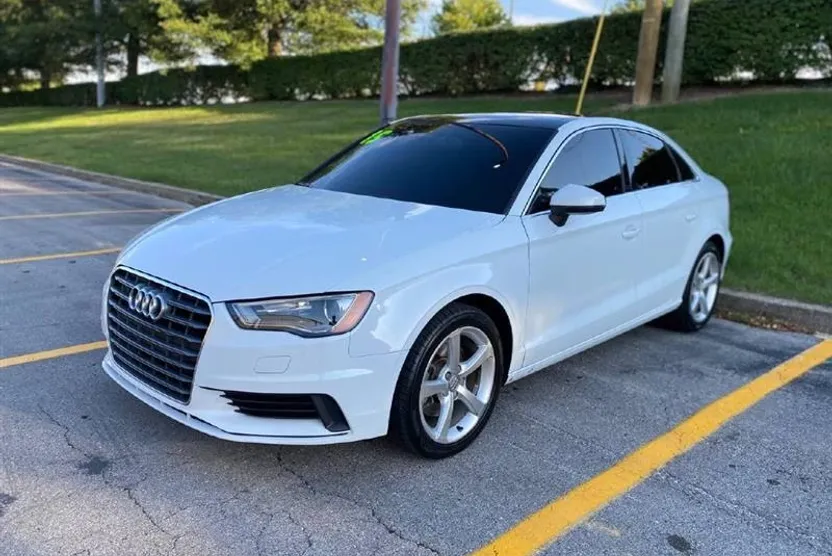 2015 Audi A3 Premium photo 1