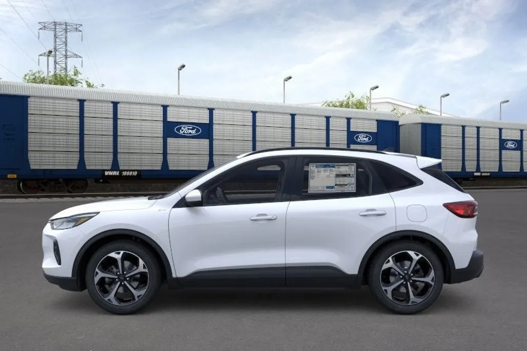 2025 Ford Escape Hybrid ST-Line Select photo 1
