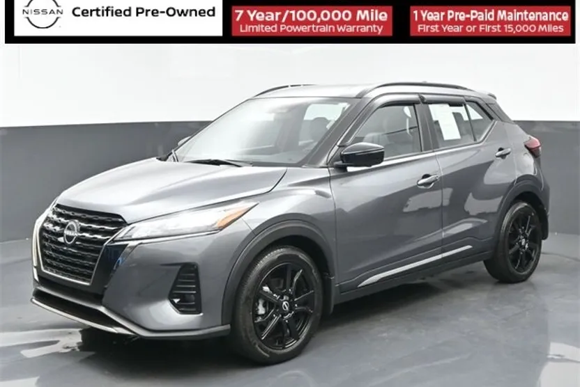2024 Nissan Kicks SR photo 1