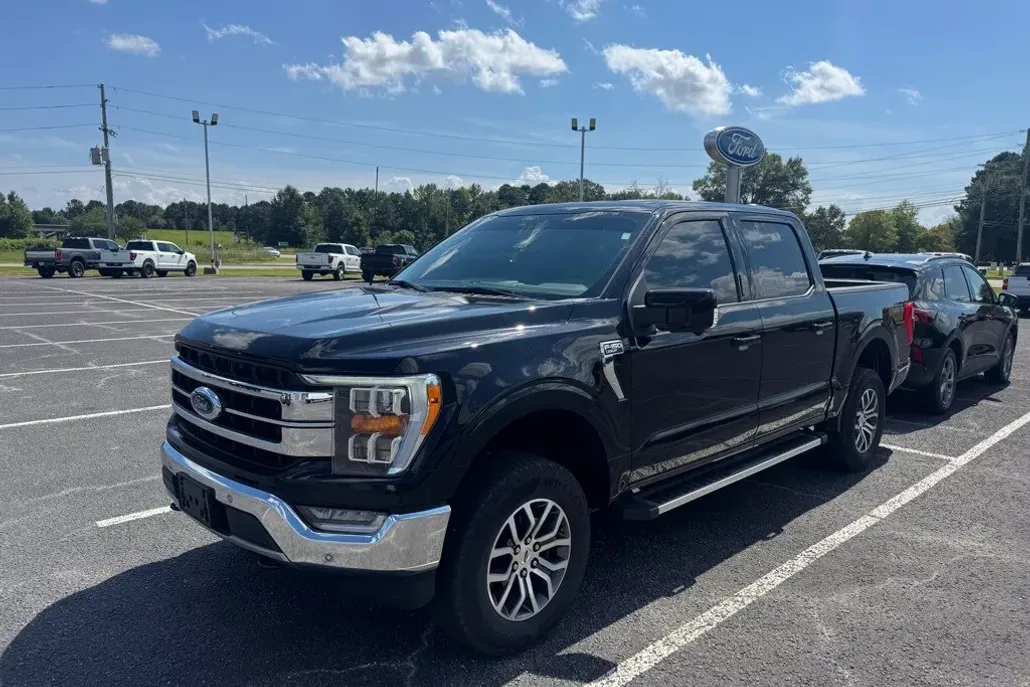 2022 Ford F-150 Lariat photo 1