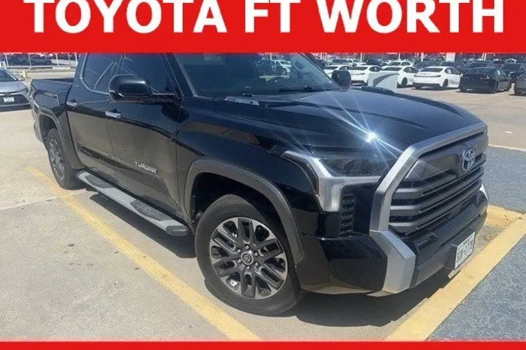 2022 Toyota Tundra Limited photo 1