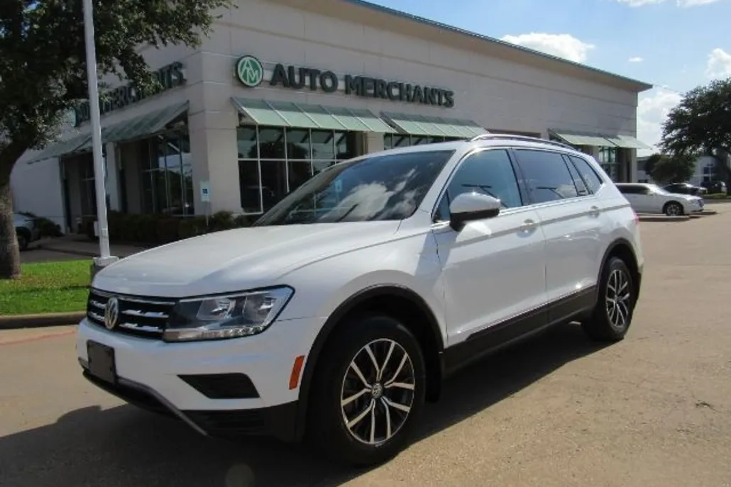 2019 Volkswagen Tiguan SE photo 1
