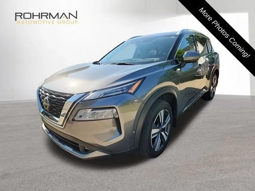 2022 Nissan Rogue SL photo 1