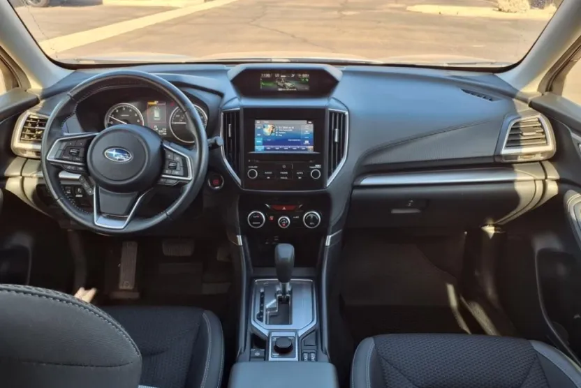 2022 Subaru Forester Premium photo 1