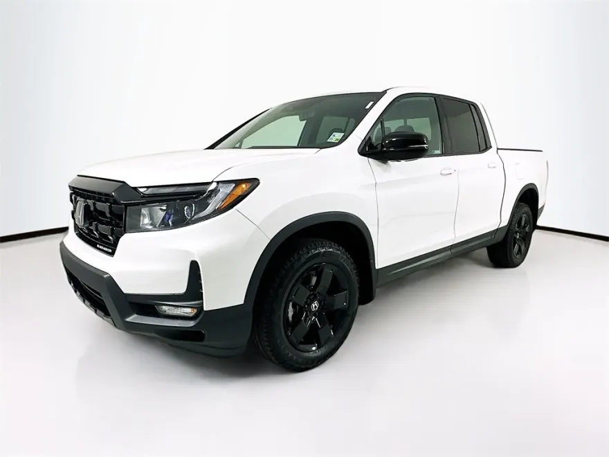 2025 Honda Ridgeline Black Edition photo 1