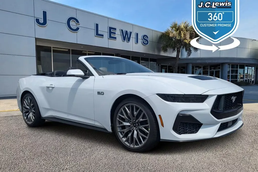 2025 Ford Mustang GT Premium Convertible photo 1