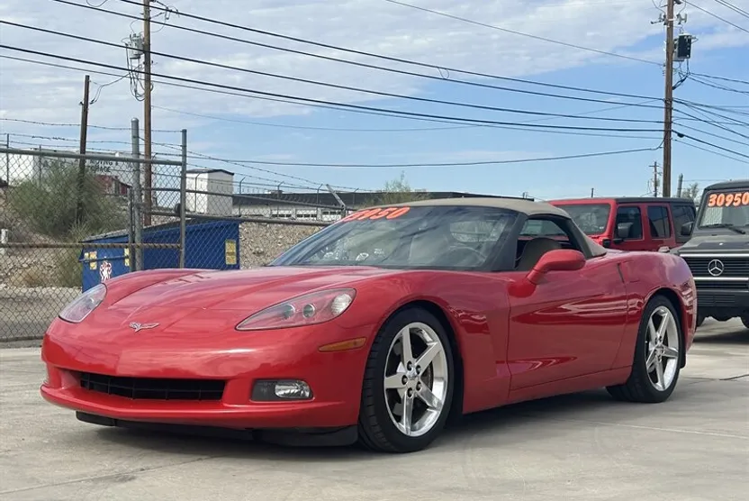 2005 Chevrolet Corvette photo 1