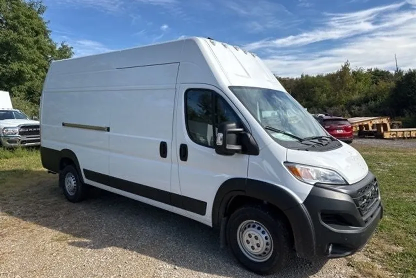 2025 Ram ProMaster 3500 Cargo Van photo 1