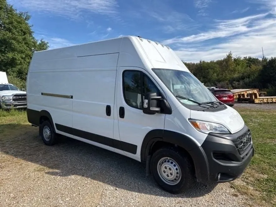 2025 Ram ProMaster 3500 Cargo Van photo 1