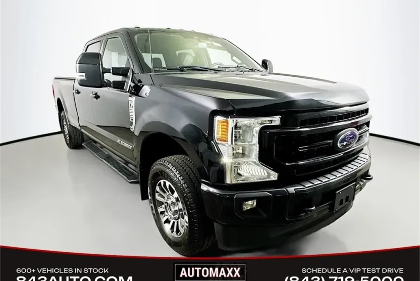 2022 Ford F-250 Lariat photo 1