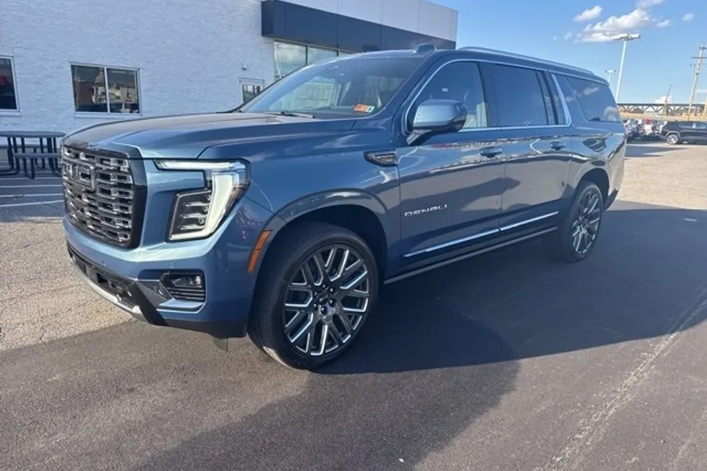2025 Gmc Yukon XL Denali Ultimate photo 1