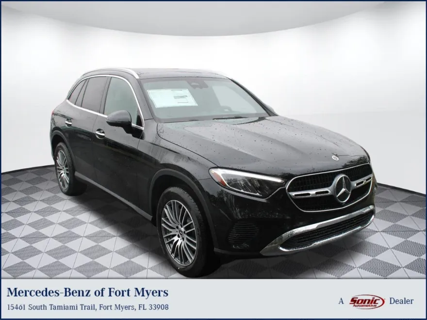 2025 Mercedes Benz GLC 300 photo 1