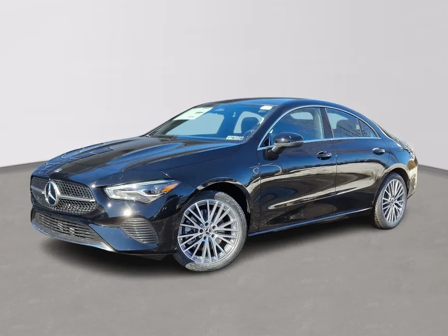 2025 Mercedes Benz CLA 250 4MATIC photo 1