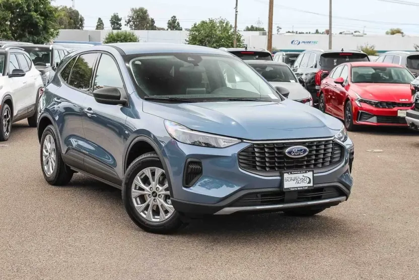 2025 Ford Escape Active photo 1