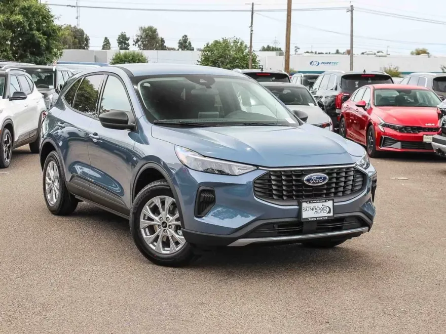 2025 Ford Escape Active photo 1