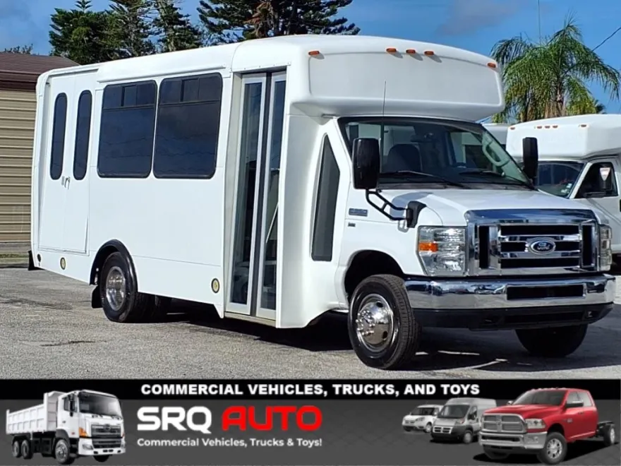 2014 Ford E-350 photo 1