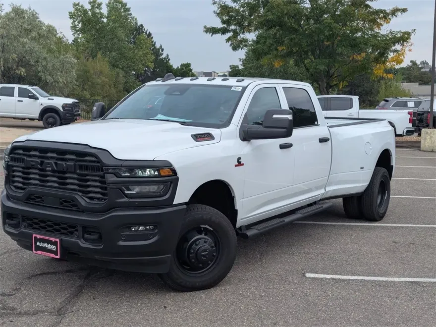 2025 Ram 3500 Tradesman photo 1