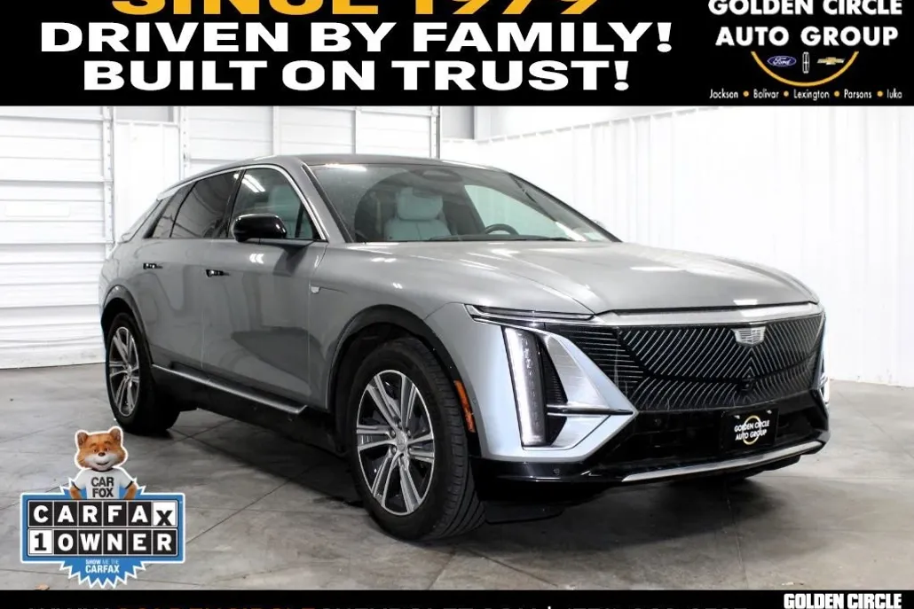 2024 Cadillac Lyriq Luxury photo 1