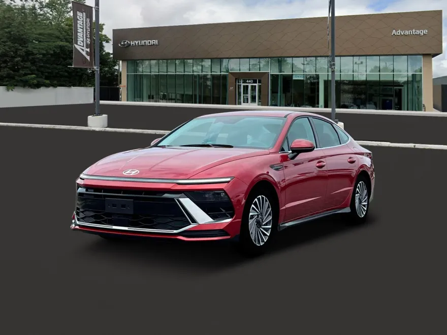 2025 Hyundai Sonata Hybrid SEL photo 1