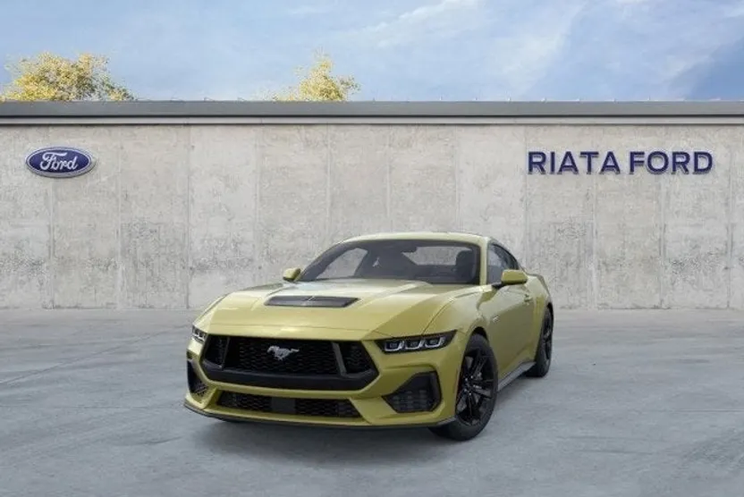 2025 Ford Mustang GT photo 1