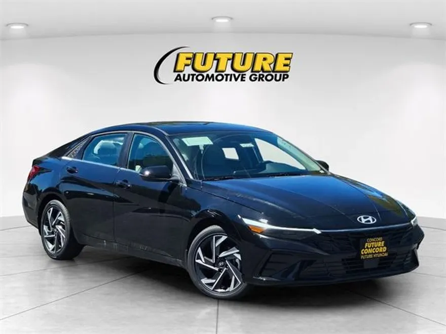2025 Hyundai Elantra Hybrid Limited photo 1