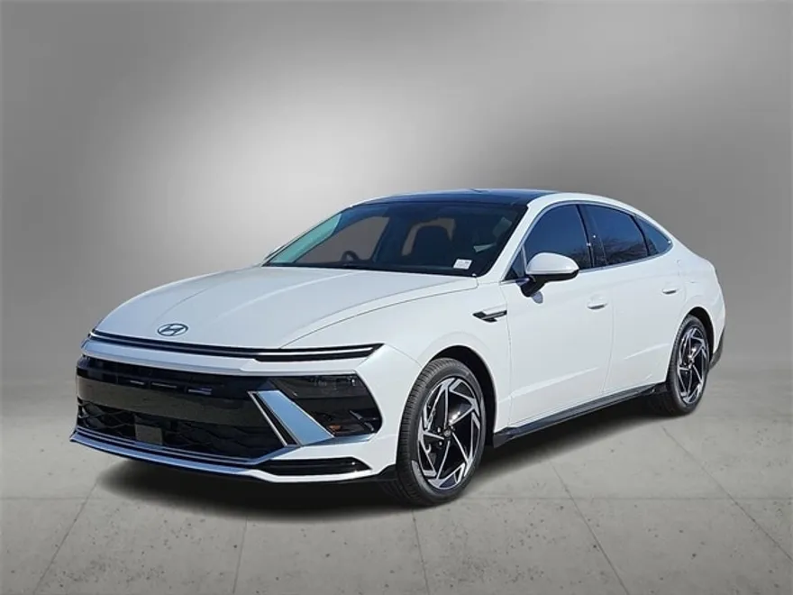 2024 Hyundai Sonata SEL photo 1