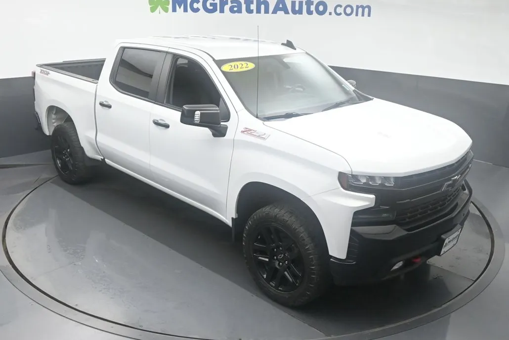 2022 Chevrolet Silverado 1500 LT Trail Boss photo 1