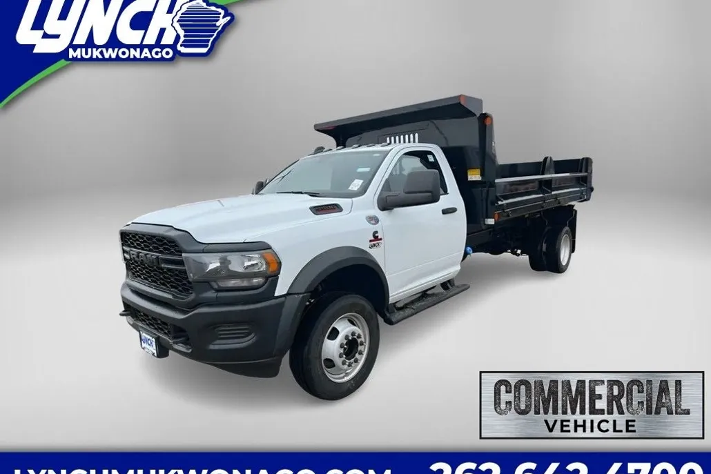 2023 Ram 5500 Tradesman photo 1