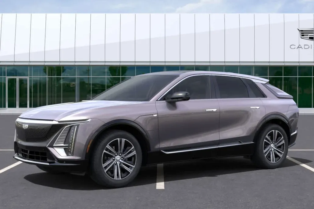 2025 Cadillac Lyriq Luxury photo 1