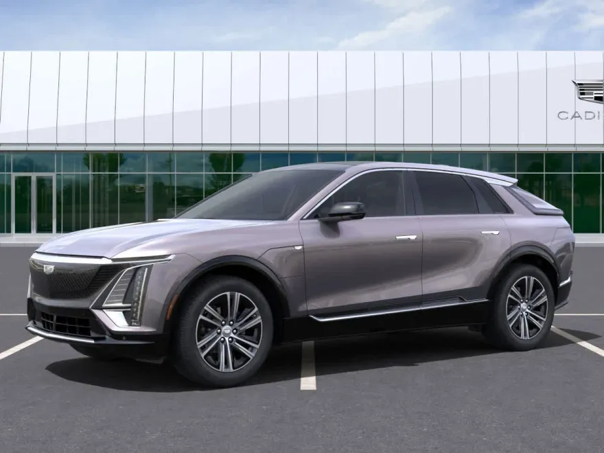 2025 Cadillac Lyriq Luxury photo 1